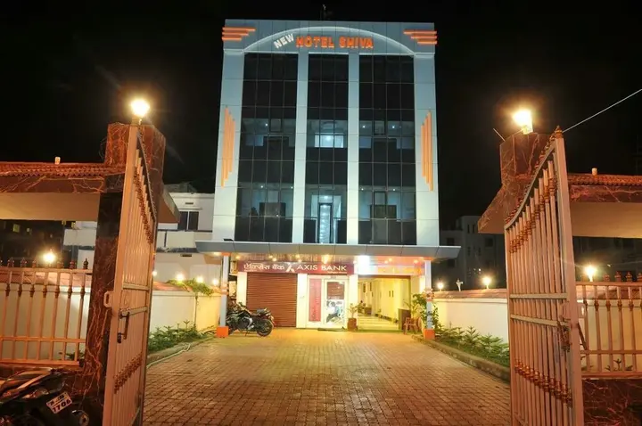 Бодх-Гая: New Hotel Shiva