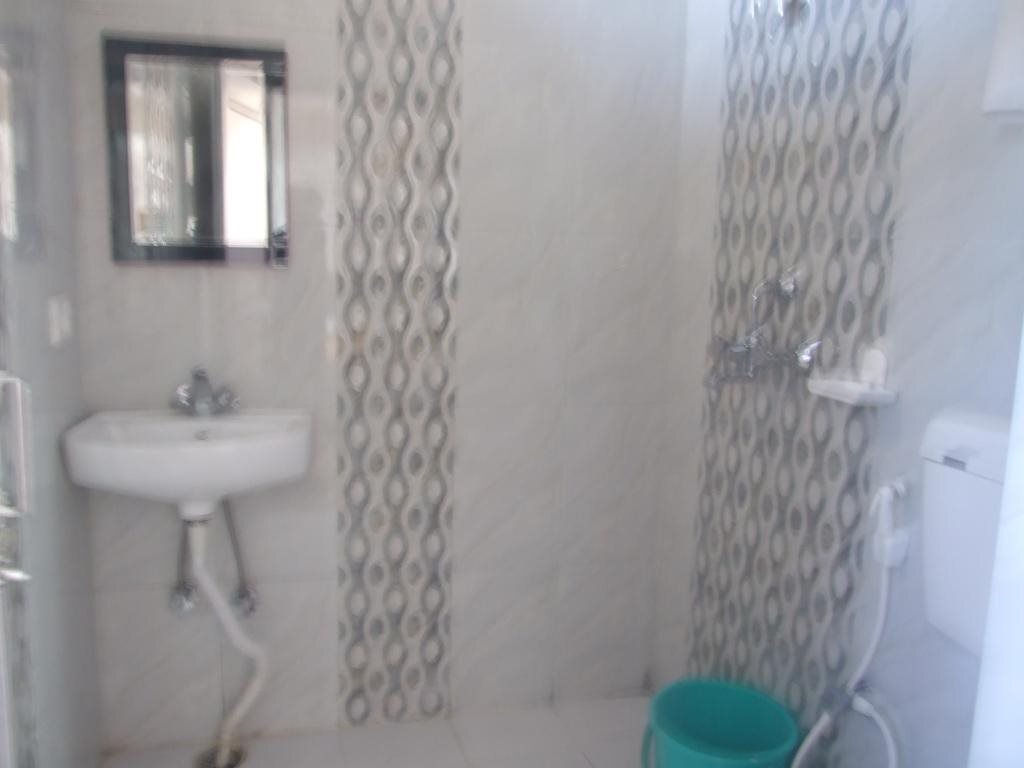 Бодх-Гая: New Hotel Shiva