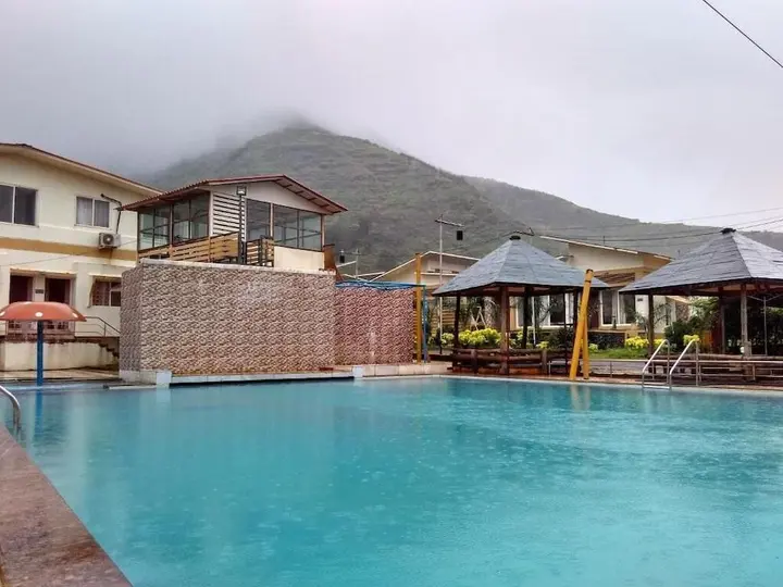 Игатпури: 1 India Resorts