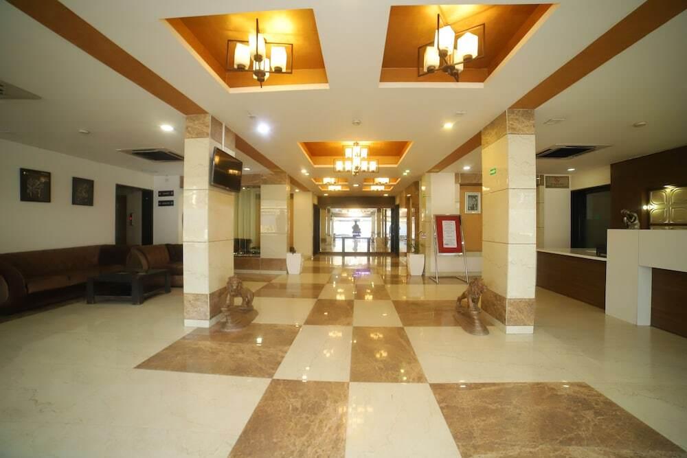 Силвасса: Hotel Presidency Daman