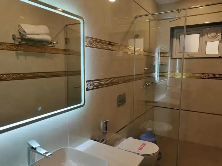 Ути: Hotel Silver Oak Annexe