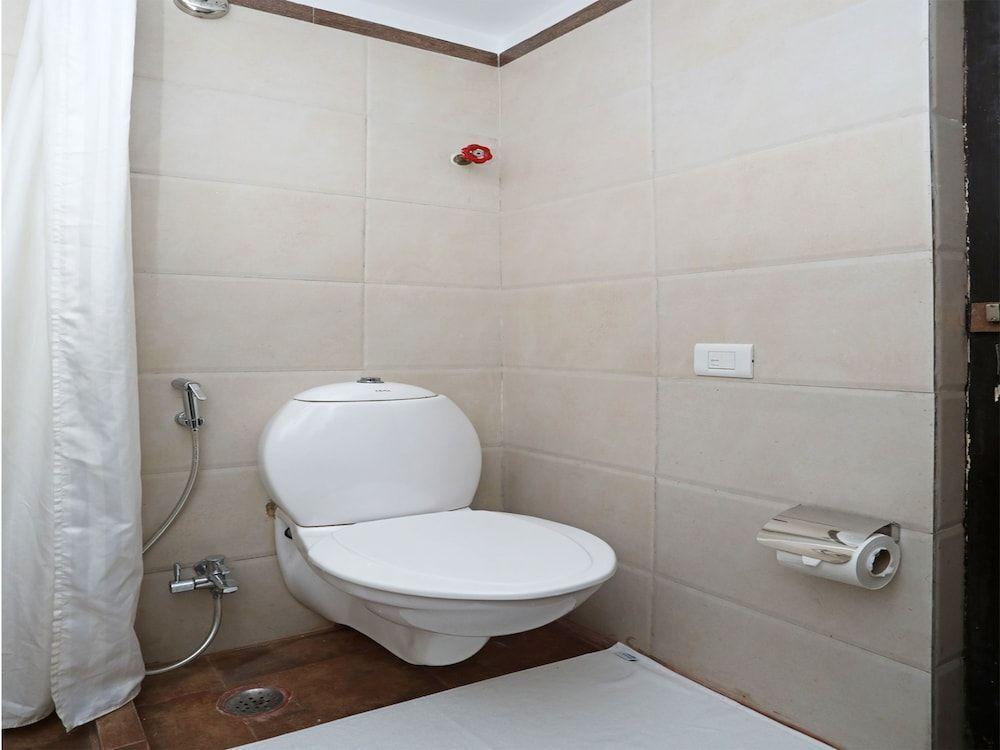 Колката: Capital O 9125 Casa Broadway