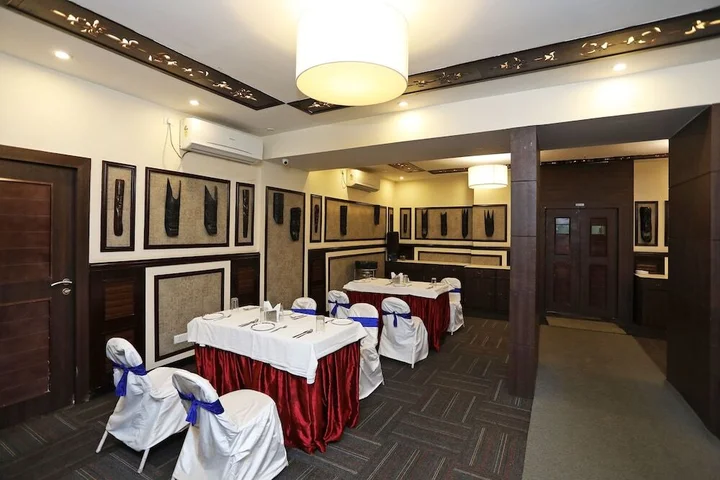 Колката: Capital O 9125 Casa Broadway