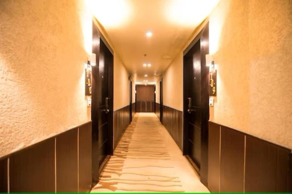Ханзи: Hotel Suncity