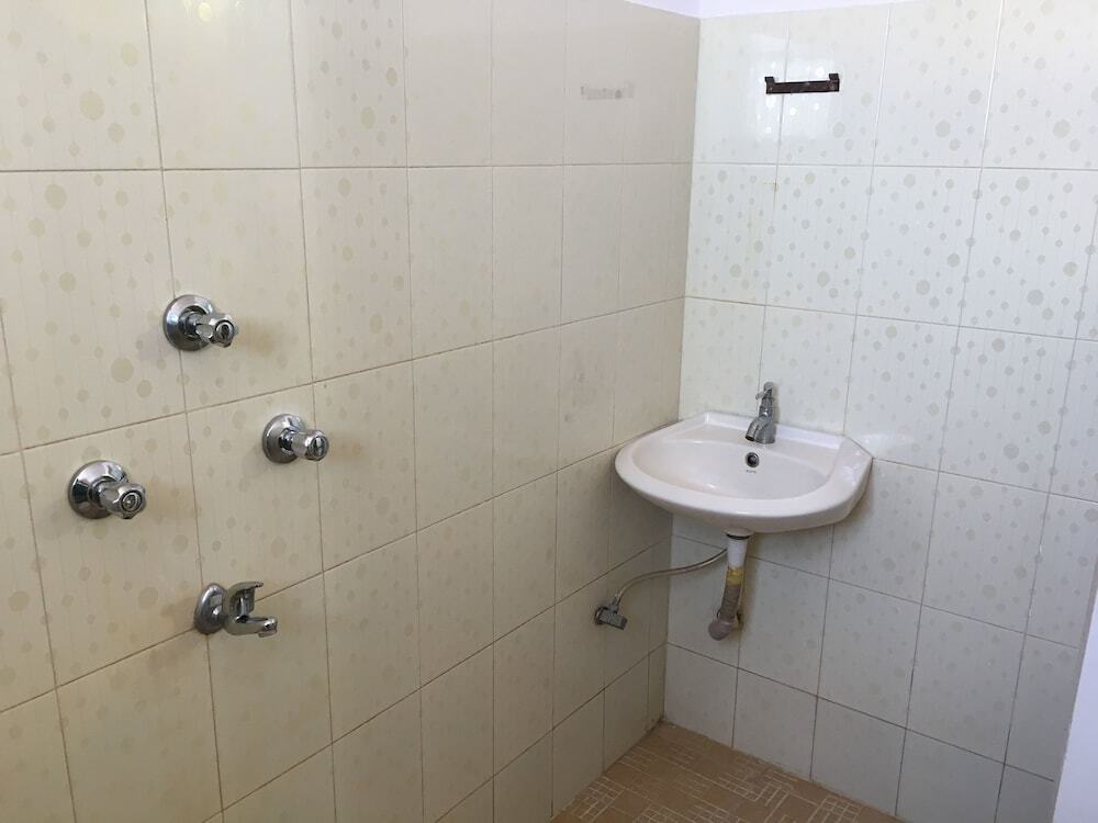 Калангут: OYO 7001 StayOut Parth Inn