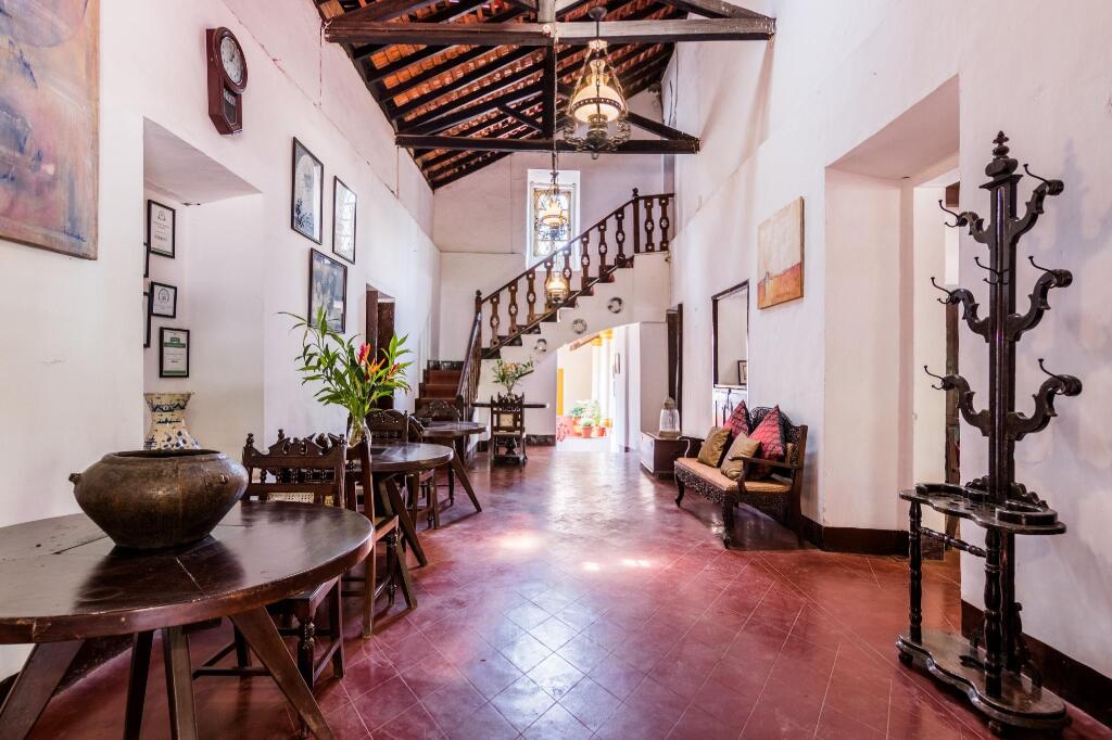 Анджуна: Granpas Inn - Hotel Bougainvillea