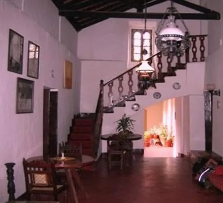 Анджуна: Granpas Inn - Hotel Bougainvillea