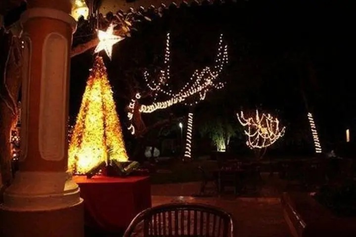 Анджуна: Granpas Inn - Hotel Bougainvillea