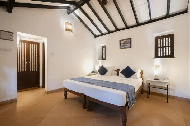 Анджуна: Granpas Inn - Hotel Bougainvillea