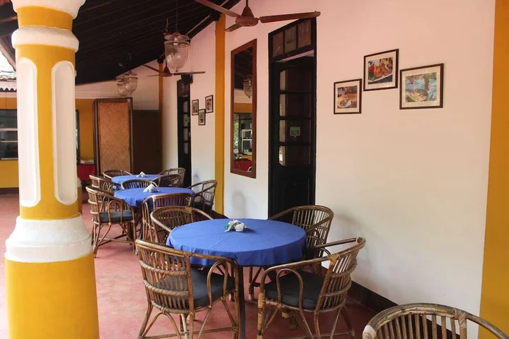 Анджуна: Granpas Inn - Hotel Bougainvillea
