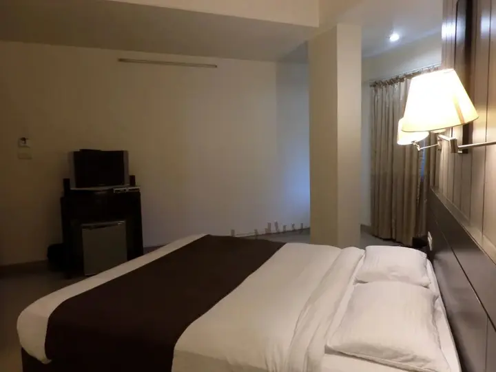 Пуна: Hotel Aura