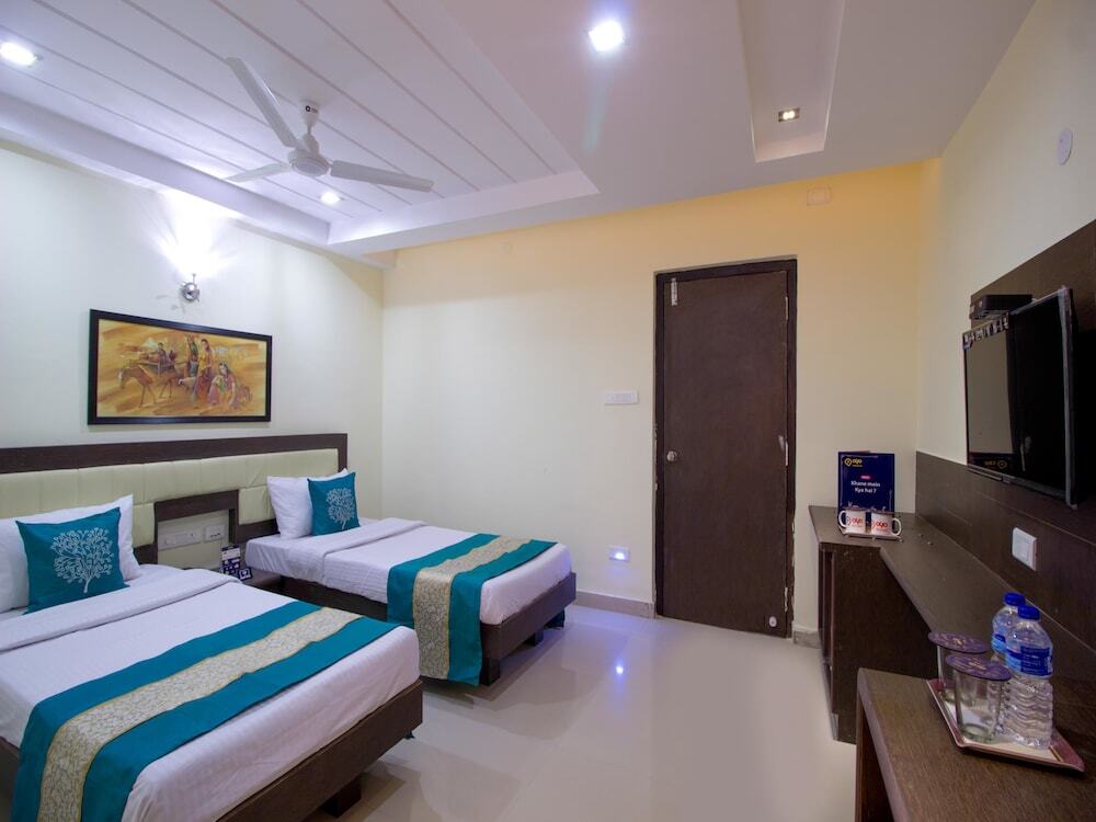 Шамшабад: OYO 3787 9 Star Hotel