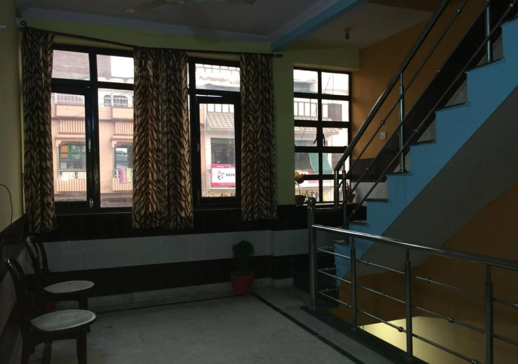 Агра: 3 Musketeers Hostel