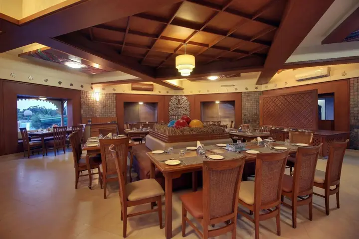 Гандидхам: Holiday Village Resort & Spa