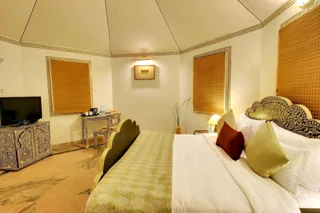 Гандидхам: Holiday Village Resort & Spa