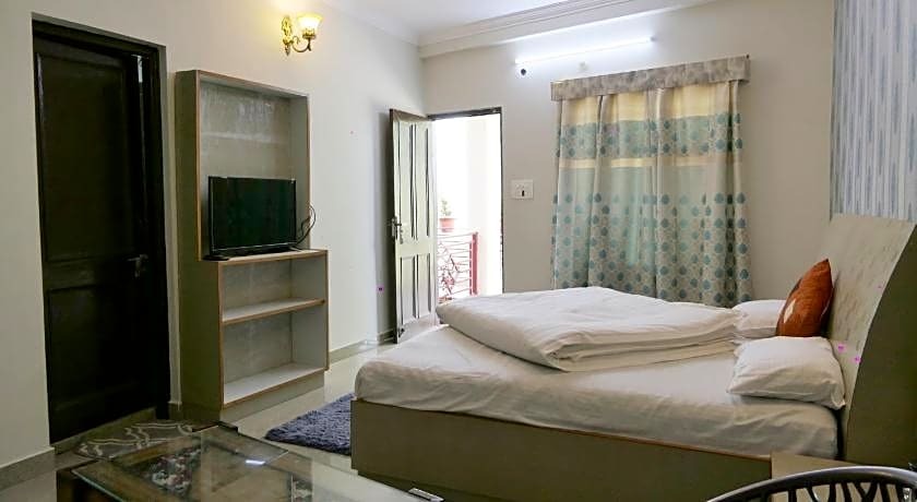 Казаули: Kasauli Inn