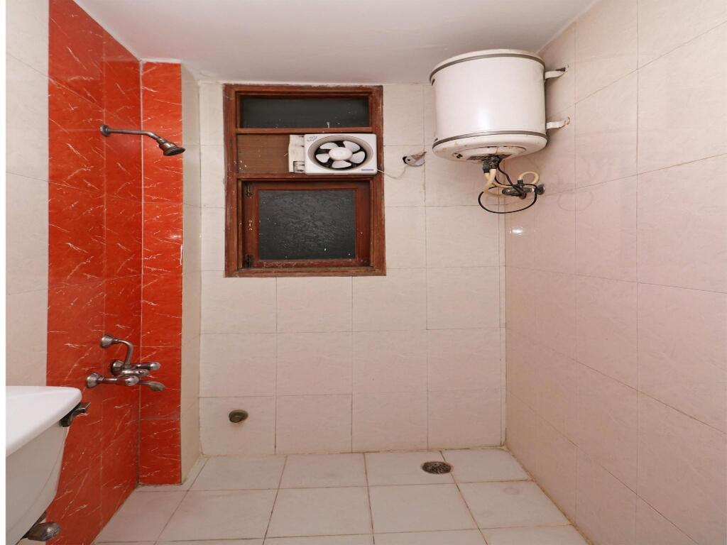 Нойда: OYO 10662 Hotel Town Noida
