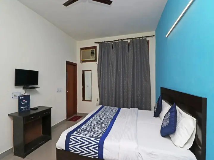 Нойда: OYO 10662 Hotel Town Noida