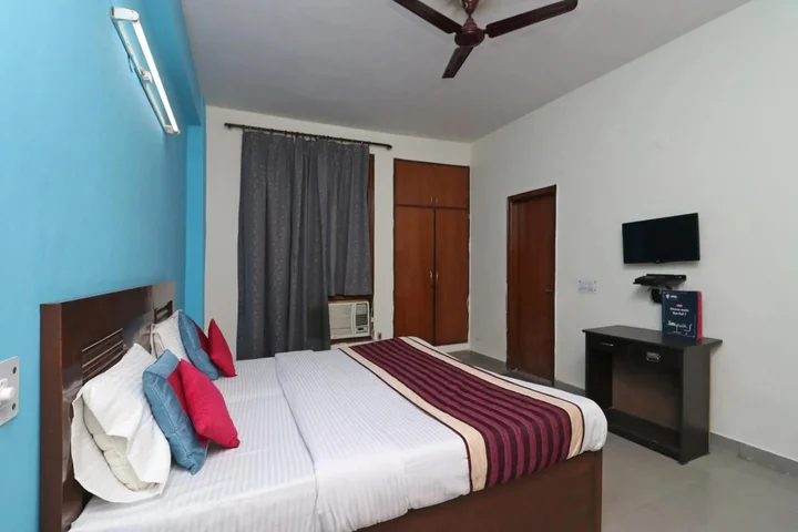 Нойда: OYO 10662 Hotel Town Noida
