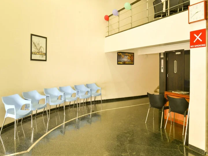 Нашик: Hotel Theem Plaza