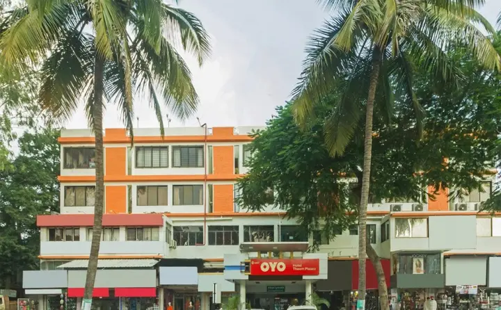 Нашик: Hotel Theem Plaza