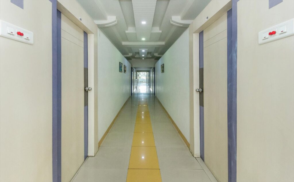 Нашик: Hotel Theem Plaza