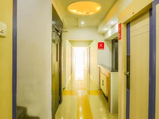 Нашик: Hotel Theem Plaza
