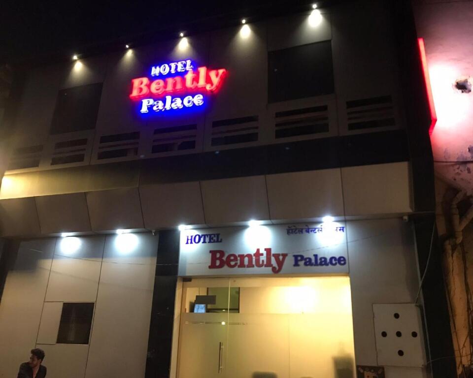 Hotel Bently — фото 1