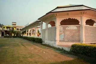 Натхдвара: Rajwada Resort Waterpark & Spa