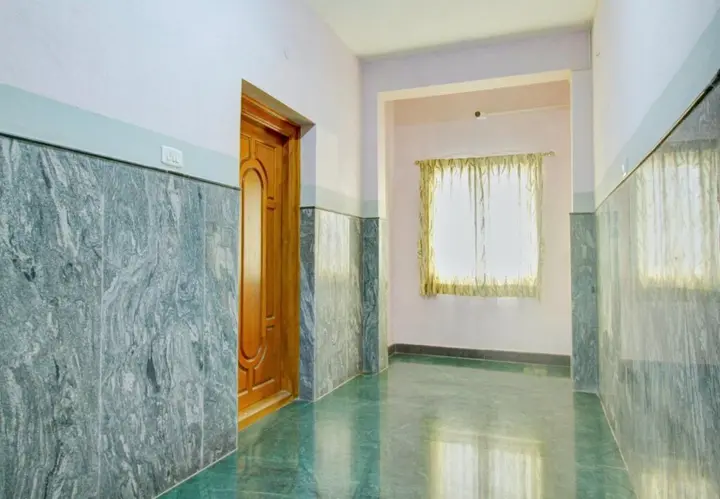 Коимбатур: OYO 6732 Dheeran Residency