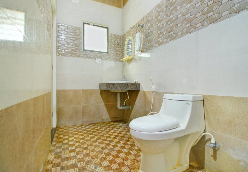 Коимбатур: OYO 6732 Dheeran Residency