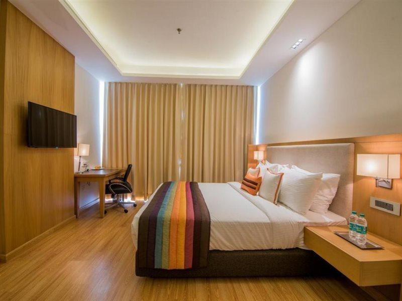 Джаландхар: The Imperial Poonam Hotel