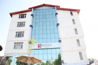 Шринагар: Batra Hotel and Residences