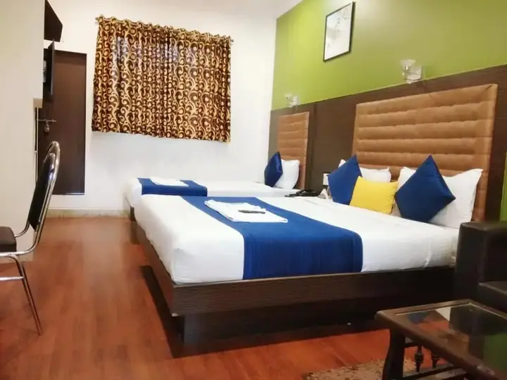 Мумбаи: Hotel Aksa