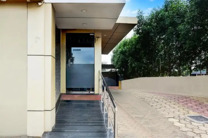 Дург: Townhouse 900 Hotel Surya Palace