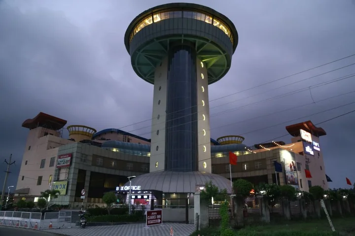 Бадди: ANA Clarks INN Panchkula