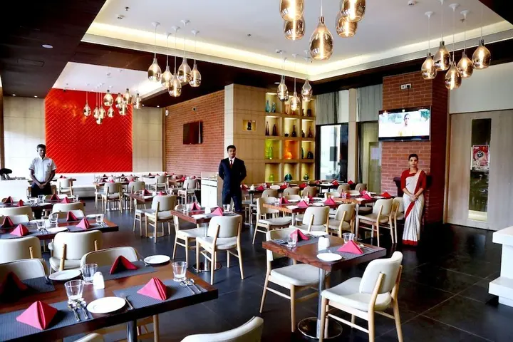Ангул: Hotel Shakti Continental