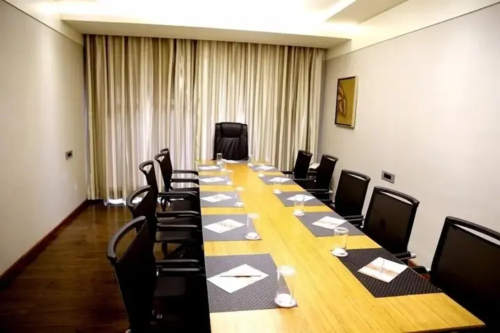 Ангул: Hotel Shakti Continental