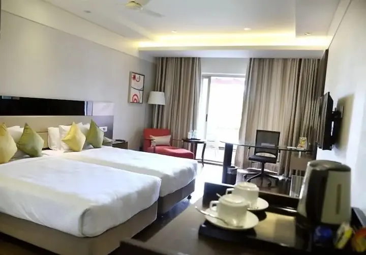 Ангул: Hotel Shakti Continental