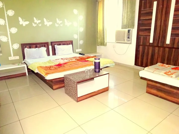Гандхинагар: Hotel Stay Inn