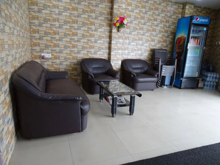 Мумбаи: Decent Guest House