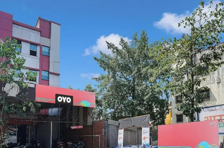 Чакан: Hotel New Dreamland