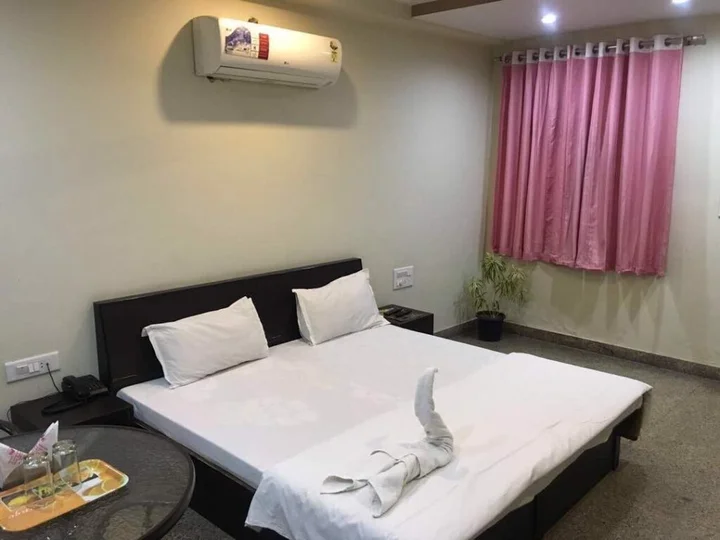Джайпур: OYO 23499 Hotel Sky Inn