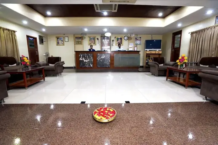 Гунтур: Hotel Geetha Regency