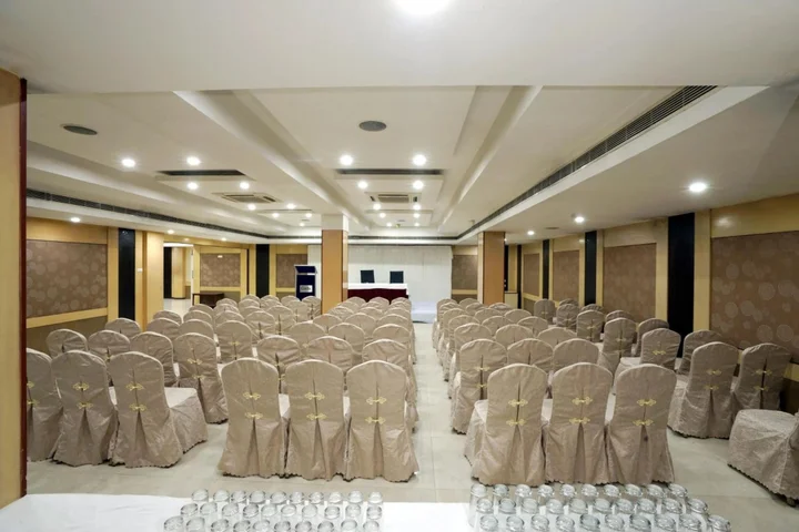 Гунтур: Hotel Geetha Regency
