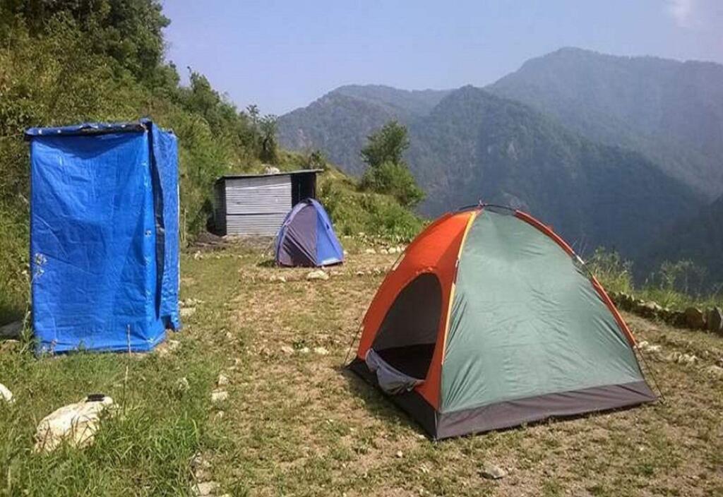 Наинитал: Janardan Resort Pangot