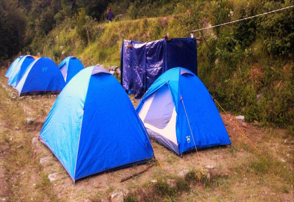 Наинитал: Janardan Resort Pangot