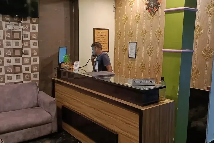 Сарнатх: Hotel Picasso