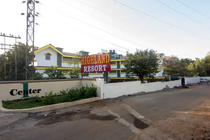 Лонавала: Hotel Highland Resort