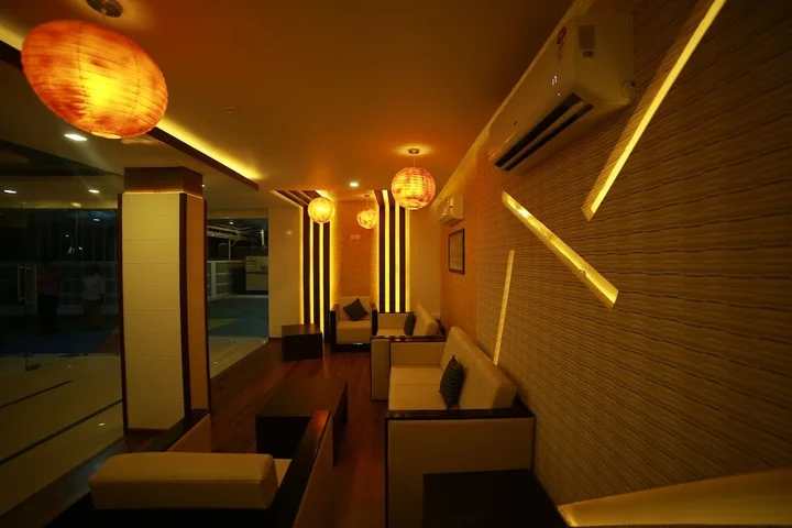 Гуруваюр: Nakshatra Emerald Inn